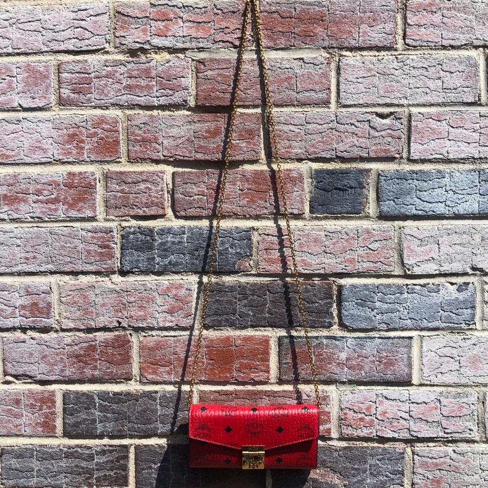 MCM Visetos Large Patricia Chain Wallet Ruby Red